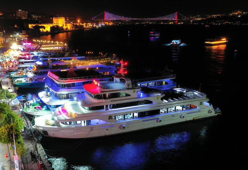 Bosphorus Dinner Arabic Night Show