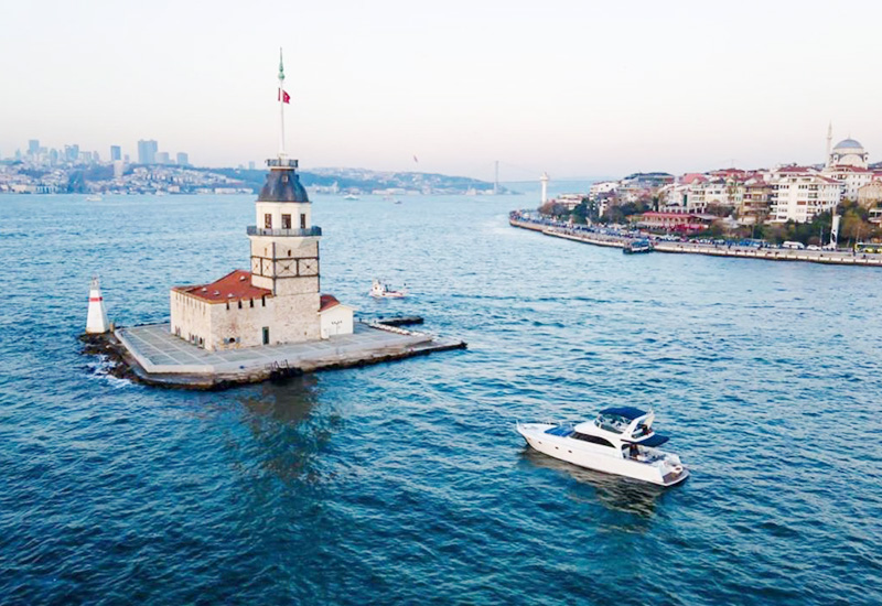 Private Standard Yacht Tour on the Bosphorus in İstanbul 