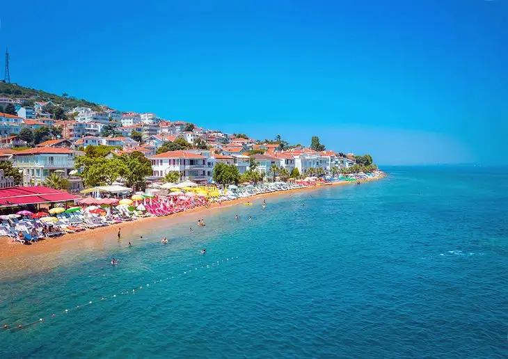 Istanbul's free beaches are ready to provide services to travelers