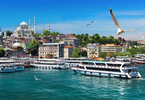 Two Hours Bosphorus Group Tour by Boat