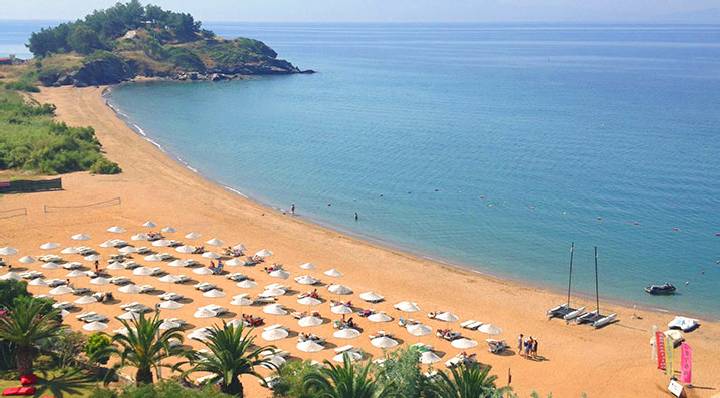 Ozdere beach in İzmir