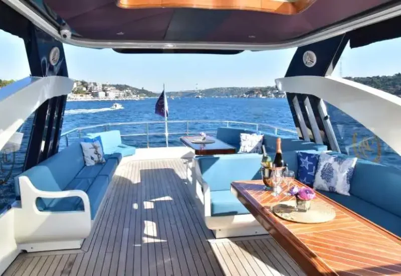 Private Yacht Tour in Istanbul