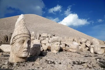 ŞANLIURFA – MARDİN – NEMRUT TOUR PACKAGE
