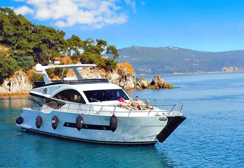 Private Yacht Tour in Istanbul