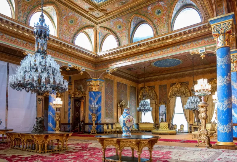 Beylerbeyi Palace with Two Continents Tour