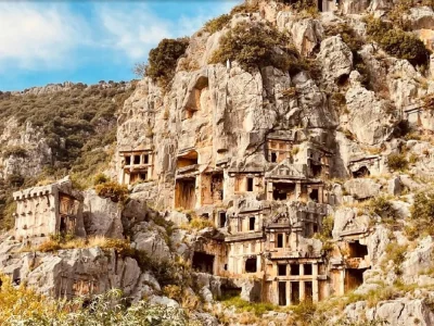 The ancient city of "Mira" in Türkiye, the mysterious land of the dead!