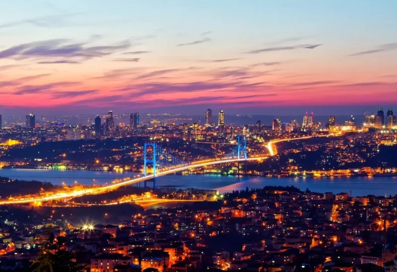 Beylerbeyi Palace with Two Continents Tour