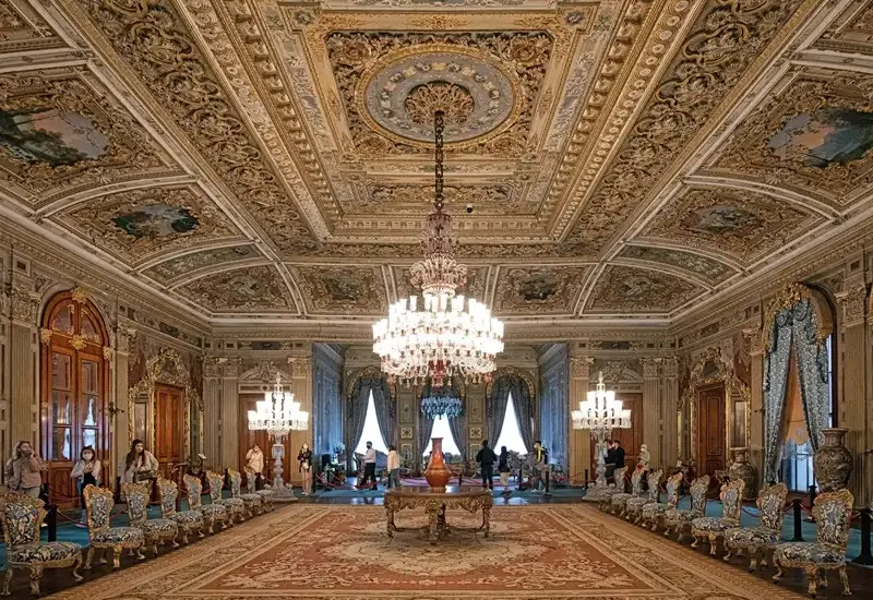 Dolmabahce Palace Morning Tour